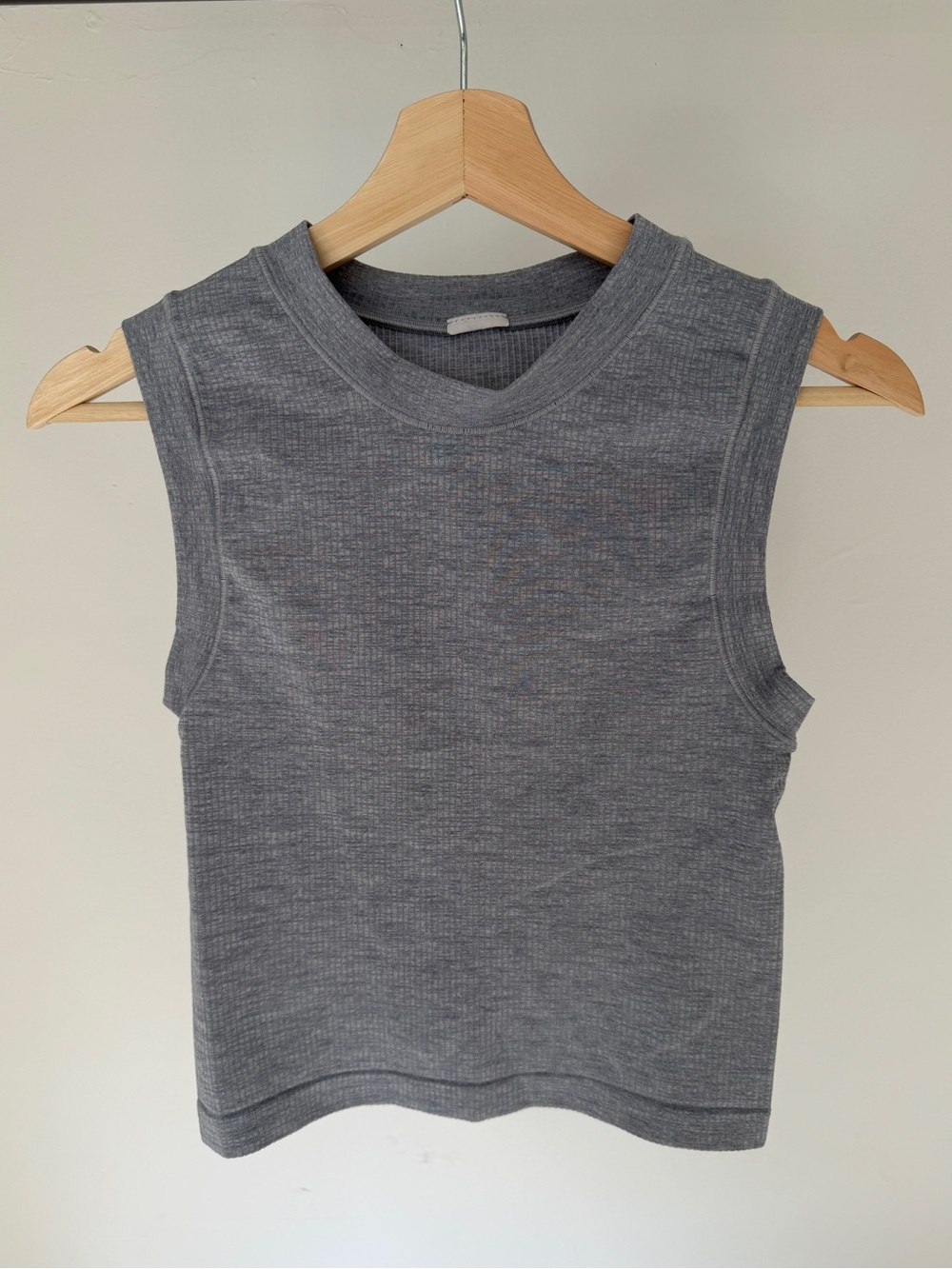 Athleta Heathered Gray Ribbed Sleeveless Tank Small